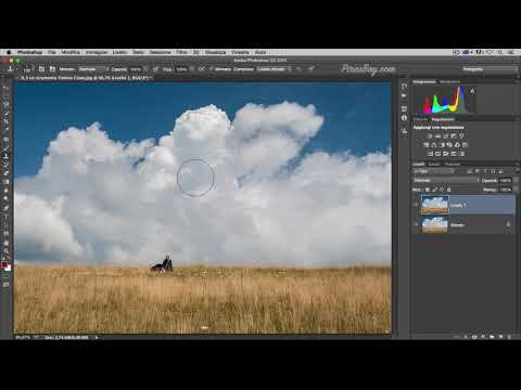Video: Come clonarsi in Photoshop: 8 passaggi Video: Come clonarsi in Photoshop: 8 passaggi