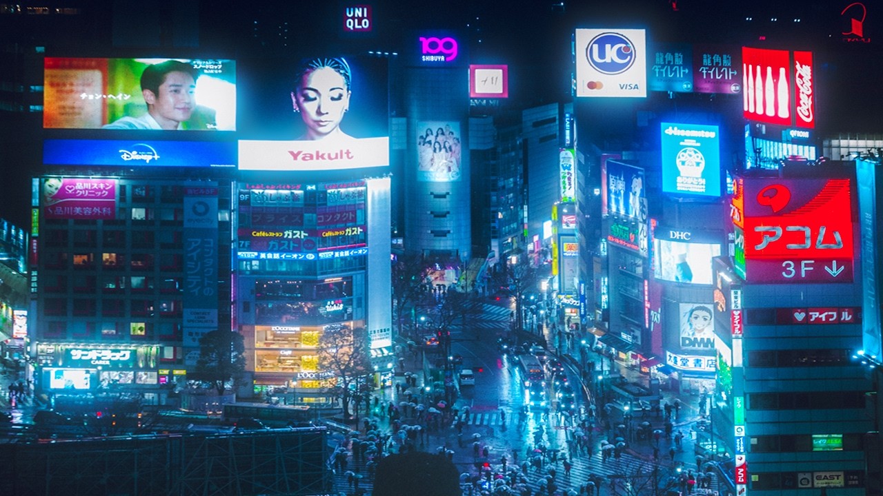 Live camera view of Shibuya Crossing in Tokyo, Japan