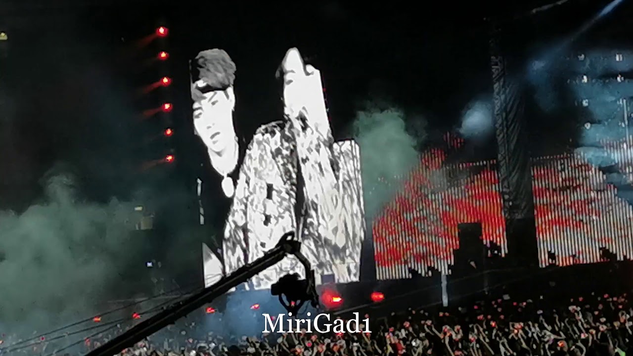 BTS Mic Drop - Wembley London fancam 06022019