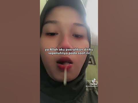 Air liur cewek cantik gara gara ngulum es batu - YouTube