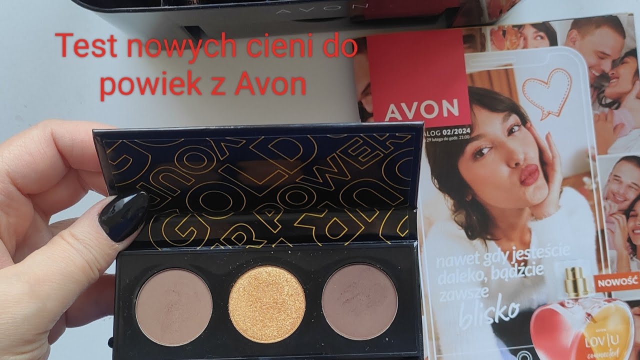 Testuję nową paletkę cieni z Avonu 🙂
