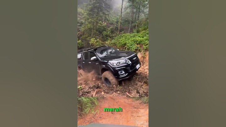 DETIK DETIK MOBIL HILUX OFROAD DI TANJAKAN SUPER EXTRIM #shorts #horeytv #viral
