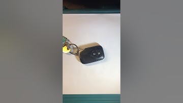 Lexus CT200 key fob battery change.