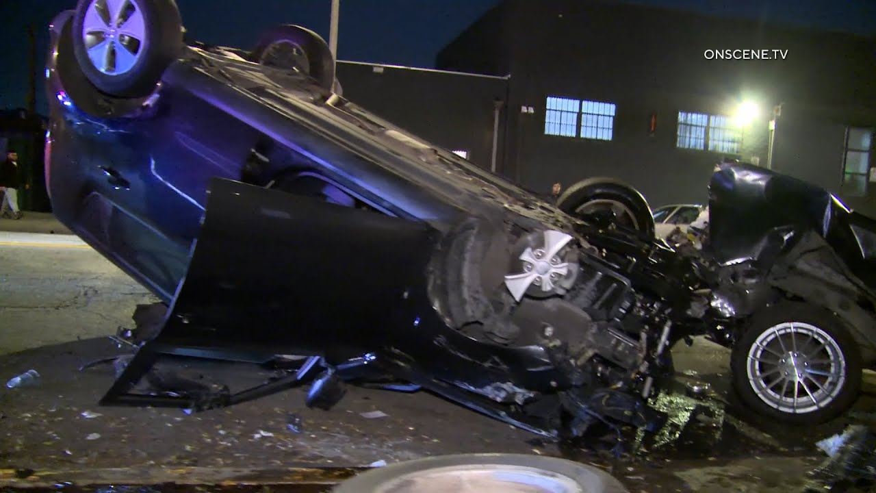 SOUTH LA Rollover Crash Totals Mini Truck