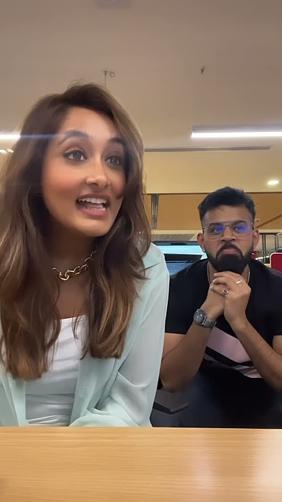 Besties blind reaction to this Pasoori mashup! Mariyam Kisat & Yogesh Sharma #mashup #blindreaction