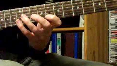 Slurring 3 notes per string with C major scale