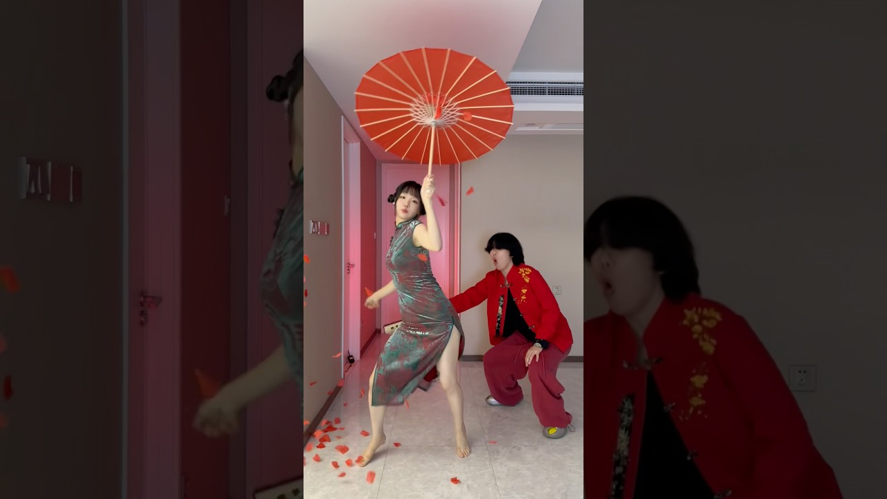 Let me drive | Chinese style look🤩#dance #couple #shorts