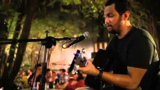 Johnoy Danao - The Scientist (live at Conspiracy Cafe) chords
