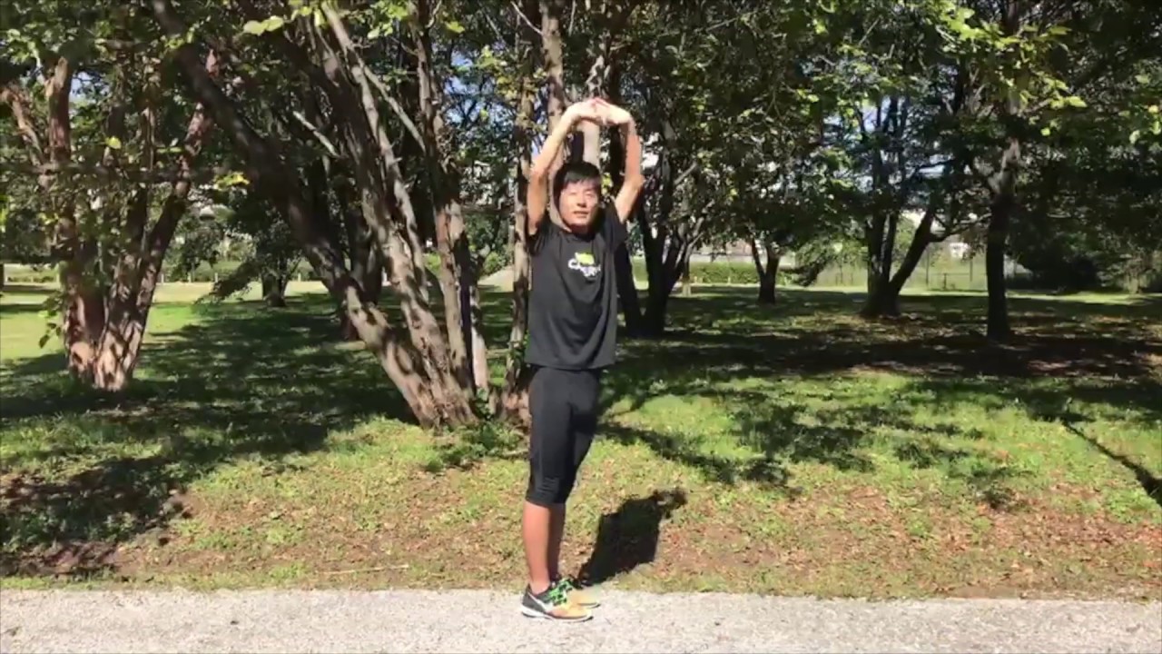 楽に速く走れる腰高ランニングフォームの作り方 結ばない靴ひも Caterpyrun キャタピラン 公式サイト