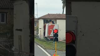 Truck crashed to home 😳😳😳 #truckingjobs #truckers