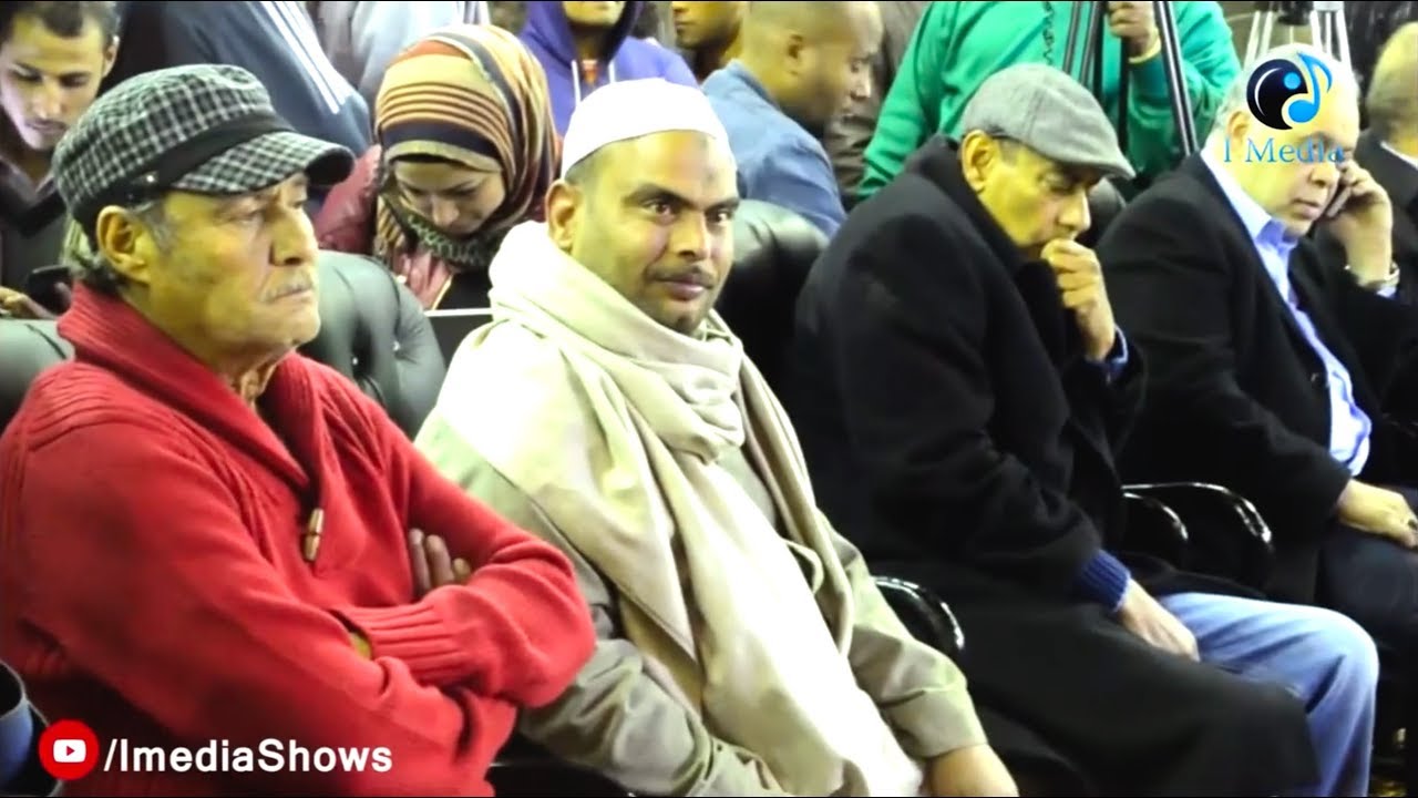 موقف إنساني لفاروق الفيشاوي في عزاء الفنان ممدوح عبد العليم، عندما جبر بخاطر إنسان (بسيط)