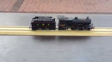OO Model Railway 4-4-0 LMS Compound #644 Black Steam Locomotive