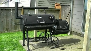 SmokingPit.com - The Yoder Wichita Wood Smoker Review 1st Glance - Video 1 of