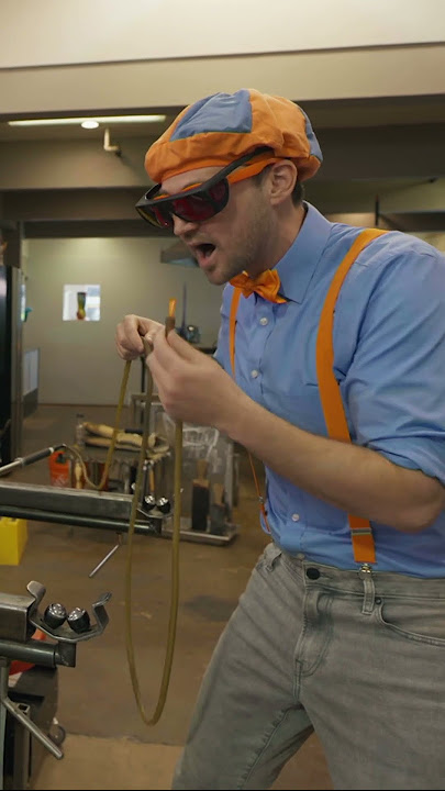 Blippi's Glass Blowing Creation 🌬️🫧| #shorts #blippi #blippishorts