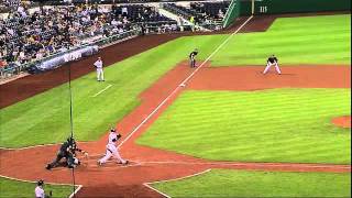 2011/09/09 Fan makes a nice grab