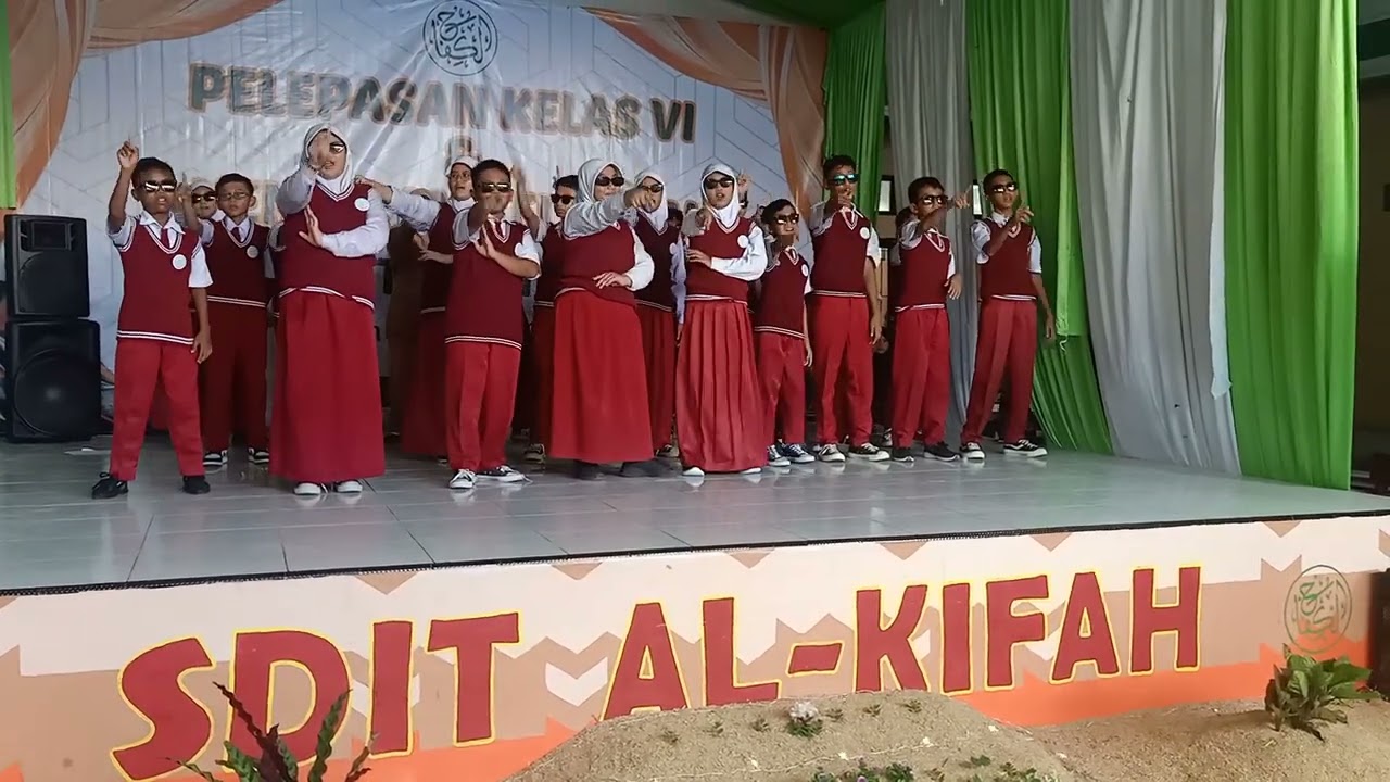 Drama Musical Menggapai Cita Setinggi Langit by 5 Amr bin Ash SDIT Al-Kifah