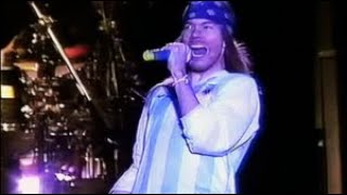 Os incríveis vocais ao vivo de Axl Rose na canção Yesterdays do Guns N' Roses