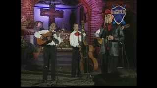 Miniatura del video "MUCHO CORAZON-CON TRIO-CARLOS TRIGO"