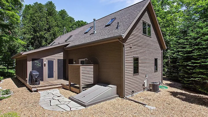 Distintive Schauer Road, Door County Home