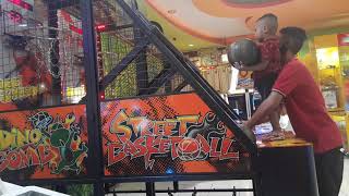 AZKA BERMAIN BASKETBALL STREET BARENG AYAH - ASYIK BANGET SAMPE GAK MAU PULANG 😀