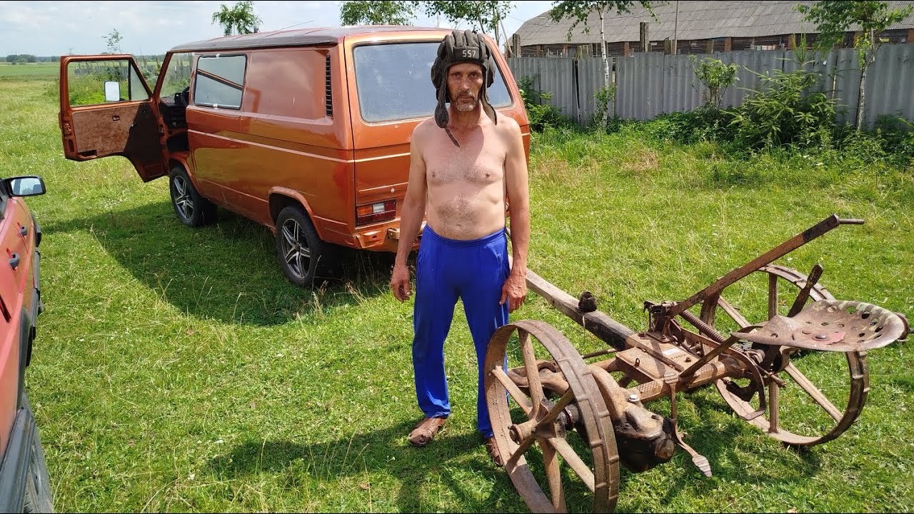 Купил косилку, которой 100 лет.