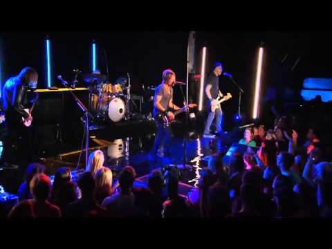 Keith Urban - Somewhere in my Car