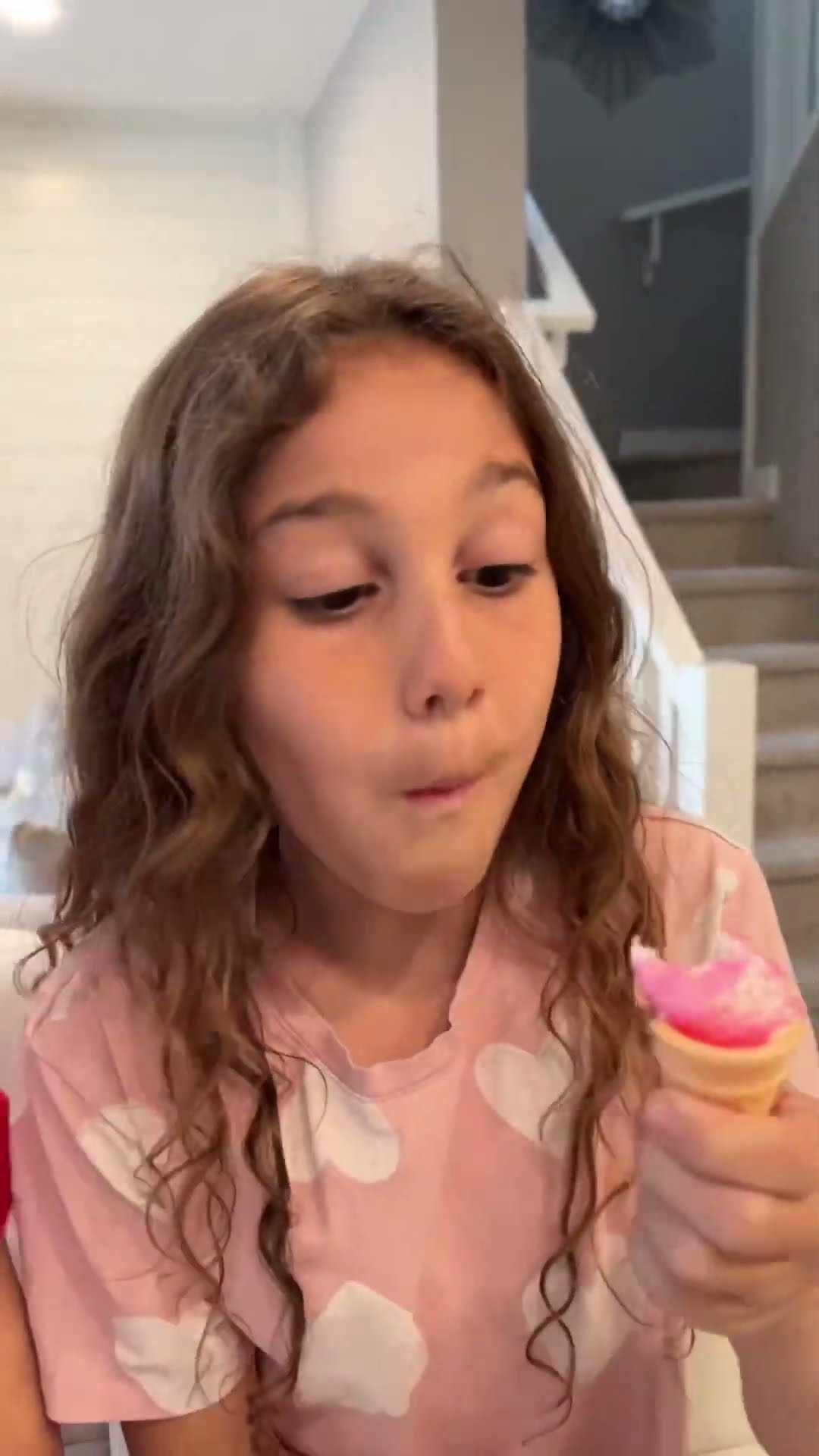 Which one is ice cream ? ?❤️