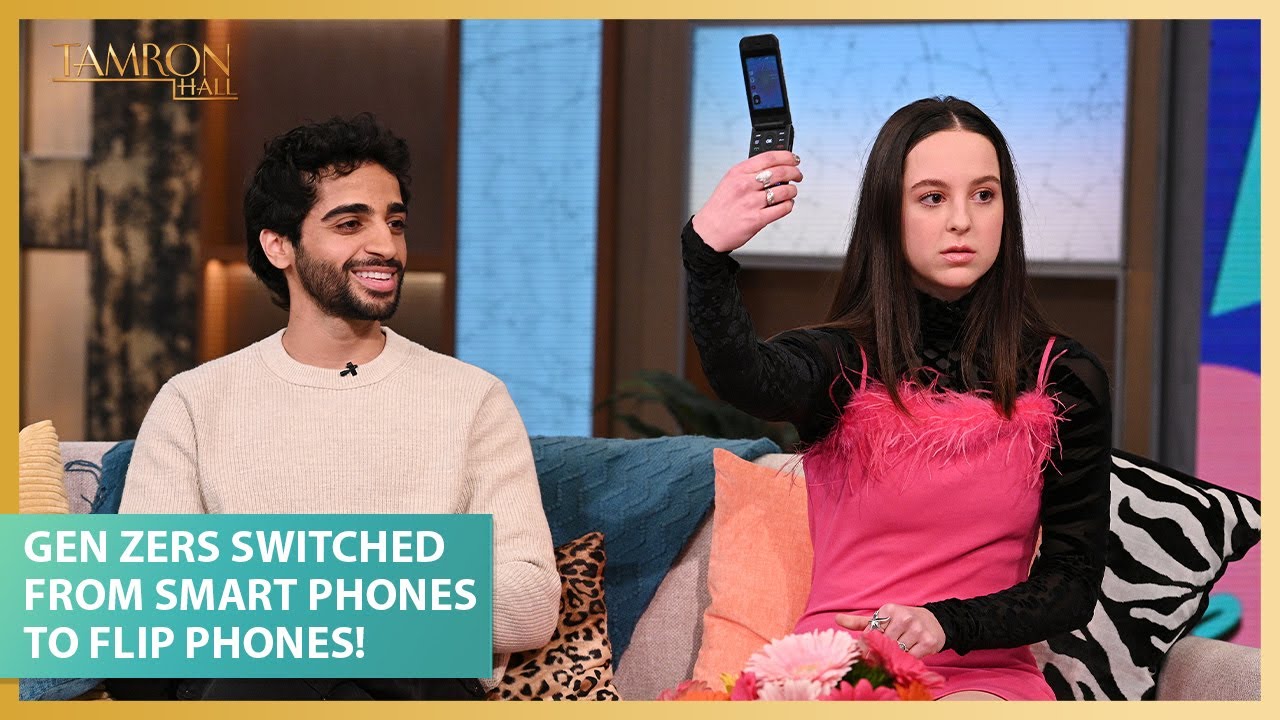 Gen Zers Switched From Smart Phones to Flip Phones! Here’s What Happened…