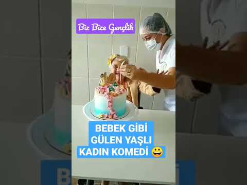 Bebek Gibi Gülen Yaşlı Kadın KOMEDİ 😀#shorts #tiktok #whatsapp