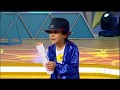 Menino imita Michael Jackson e surpreende Xuxa e plateia do Legendários