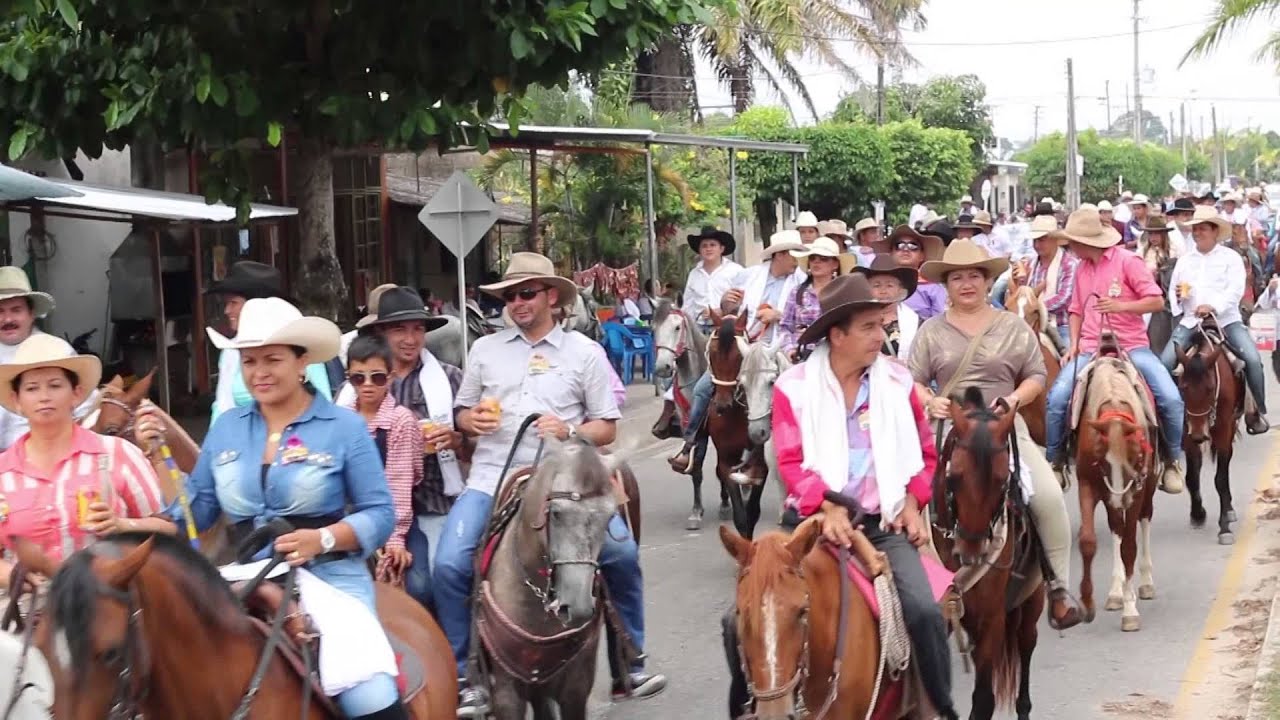 #98 Cabalgata Remembranzas de un Llanero - YouTube