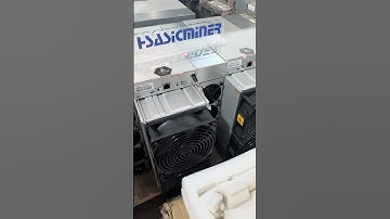 Used Bitmain Antminer S21 200T Bitcoin Miner