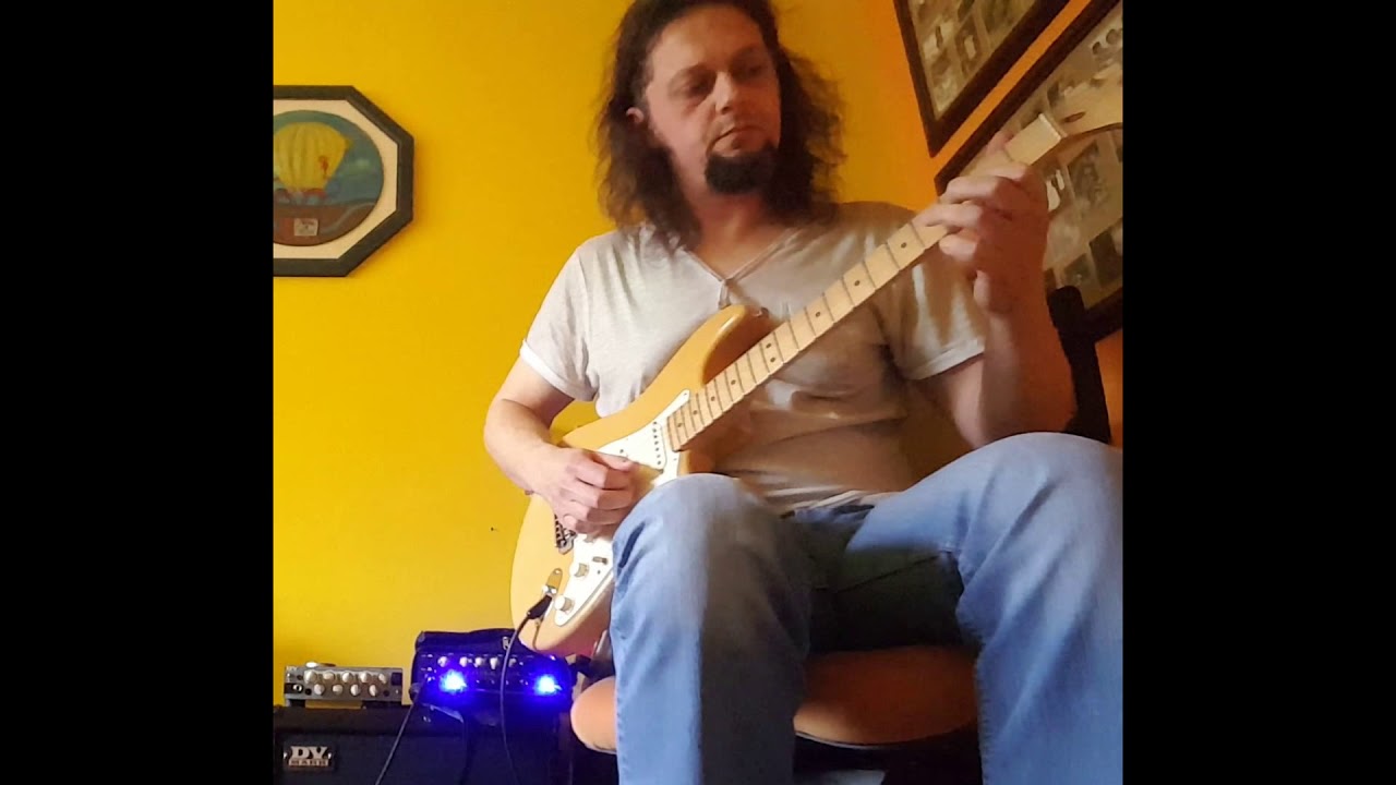 DV Mark Little 250M with pedals