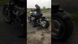 Boss Hoss V8 motorcycle- flame on! Resimi