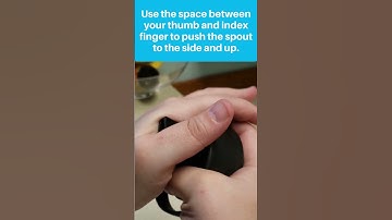 How to Remove the Spout from your Hydro Flask Flex Straw Lid (60 Second Review)