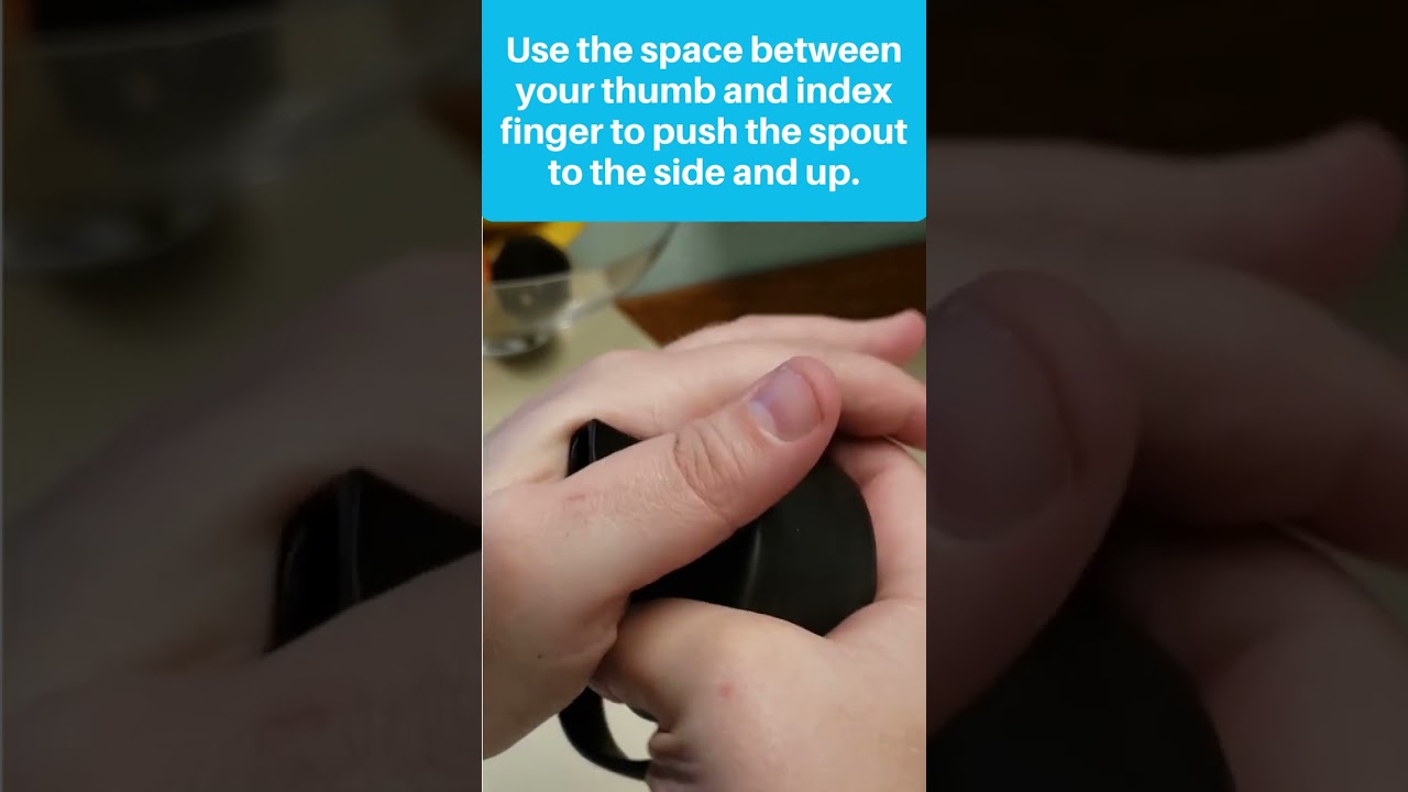 Как снять носик с крышки-трубочки Hydro Flask Flex (обзор за 60 секунд)