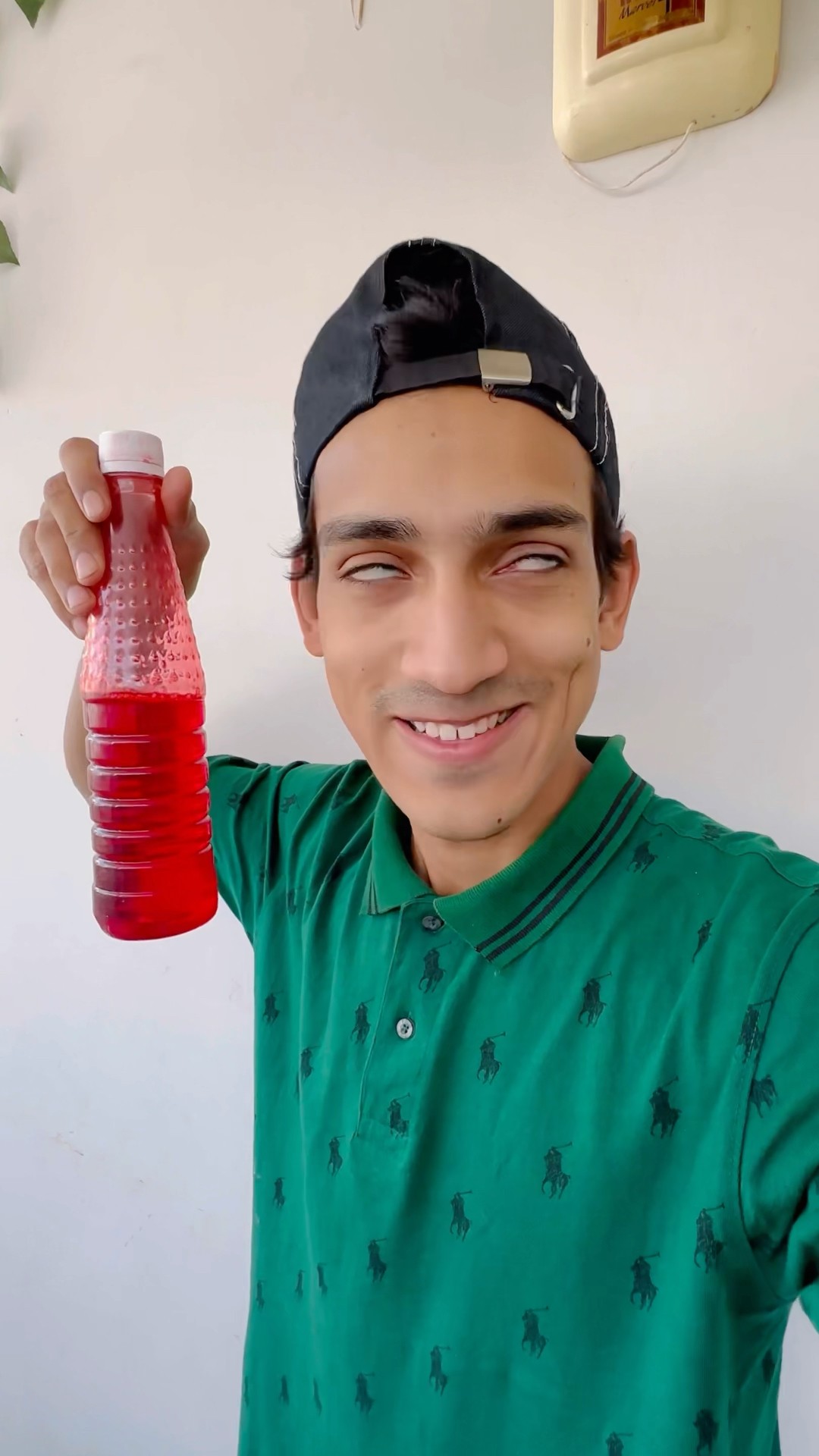 Ah Fliping Red Bottle ?|