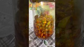 Aam-Mirchi ka 10 minute wala Achar 😋#shorts #cookingvideos