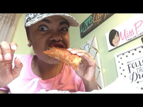 "Now That's Crunchy" Is That Good: Taco Bell Crunchy Cheddar Chalupa