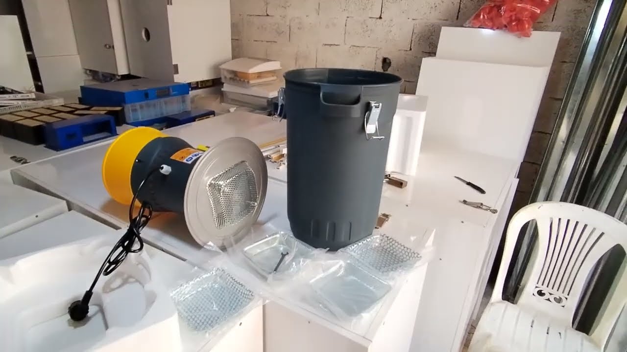 آلة طحن الاعلاف عملية و سهلة الاستخدام بثمن جد مناسب 0632568490