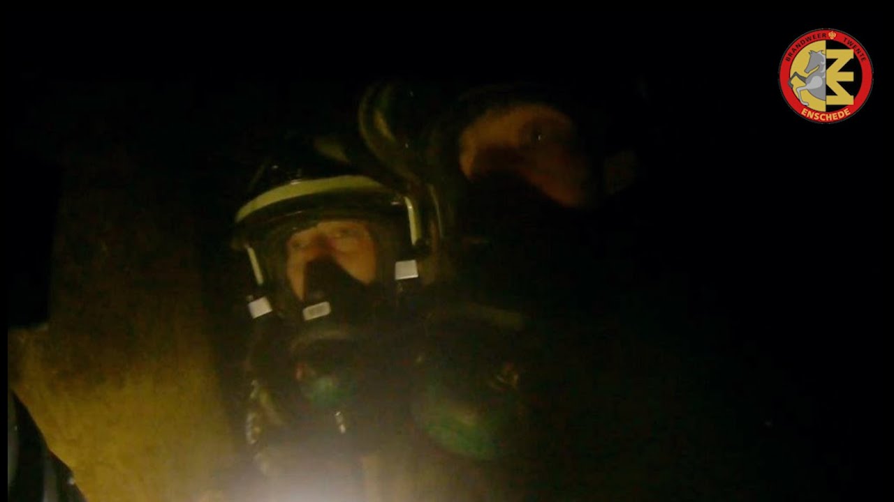 Brandweer Kazerne Enschede. Woningbrand flat