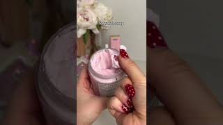 How Do You Scoop With Nails?