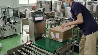 8 kg Carton on a Roller-Infeed Checkweigher