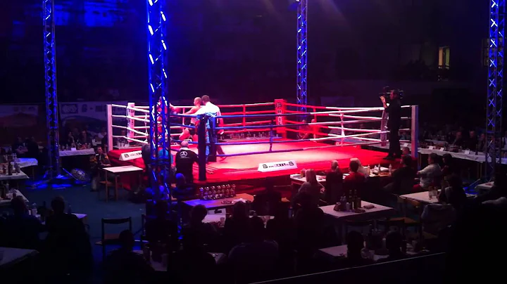 Noc Bojovnk Hodonn 2012 - Jon Melichar vs. David S...