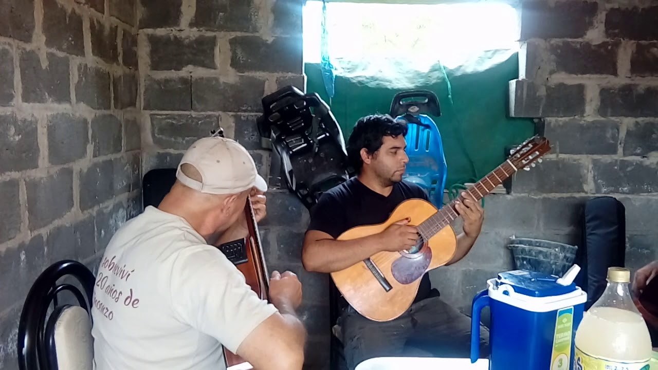 EN TU VENTANA CHAMAME