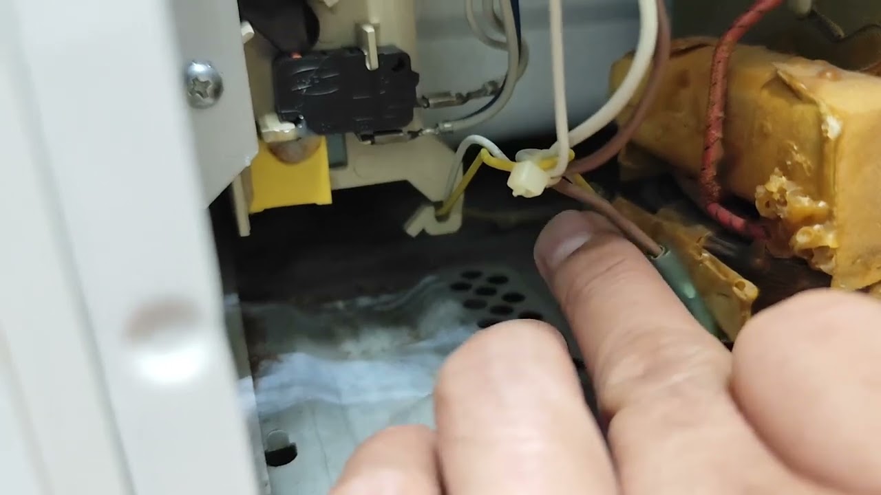 How to Repair no Power Whirlpool Microwave Oven in a Minute!...
