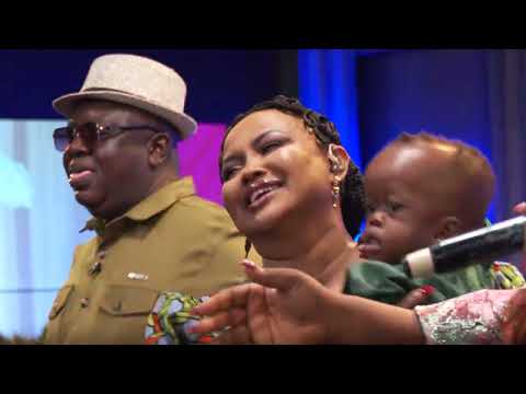Selina Boateng Takes Over OnuaShowTime With POWERFUL Praise! 🔥🙌🏾