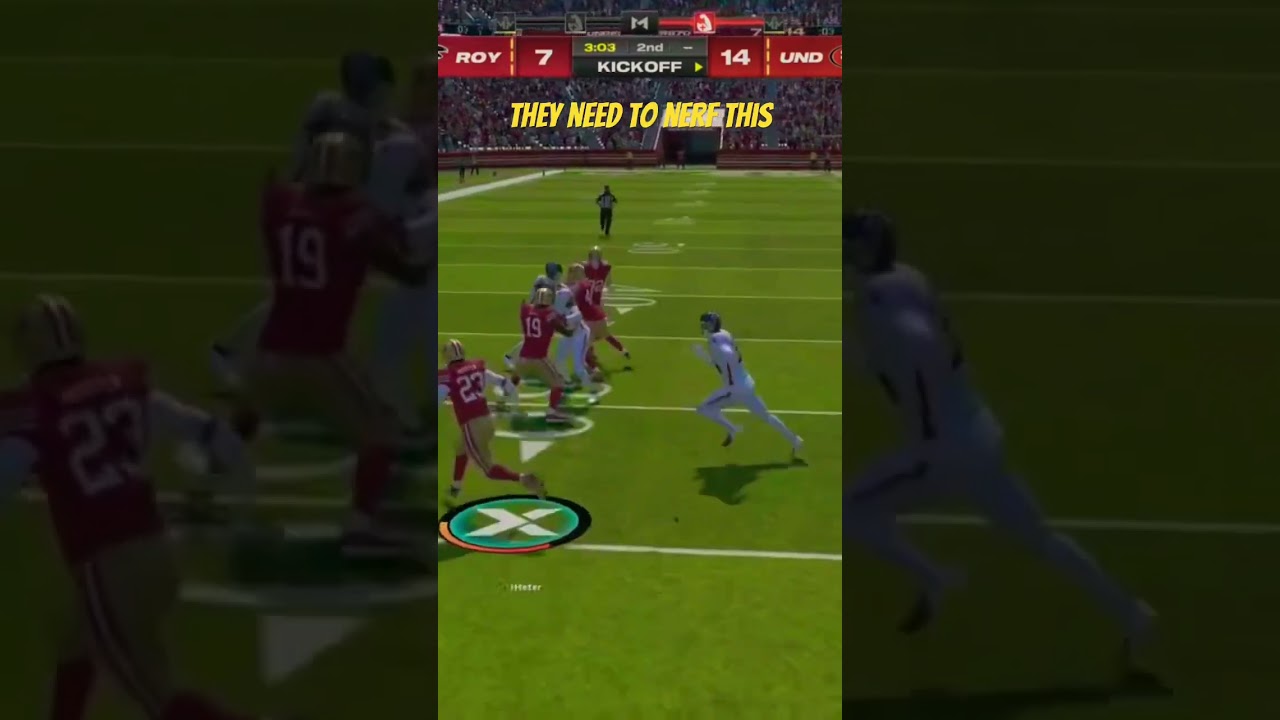 Devin Hester Gets The Easiest Kickoff Return! 