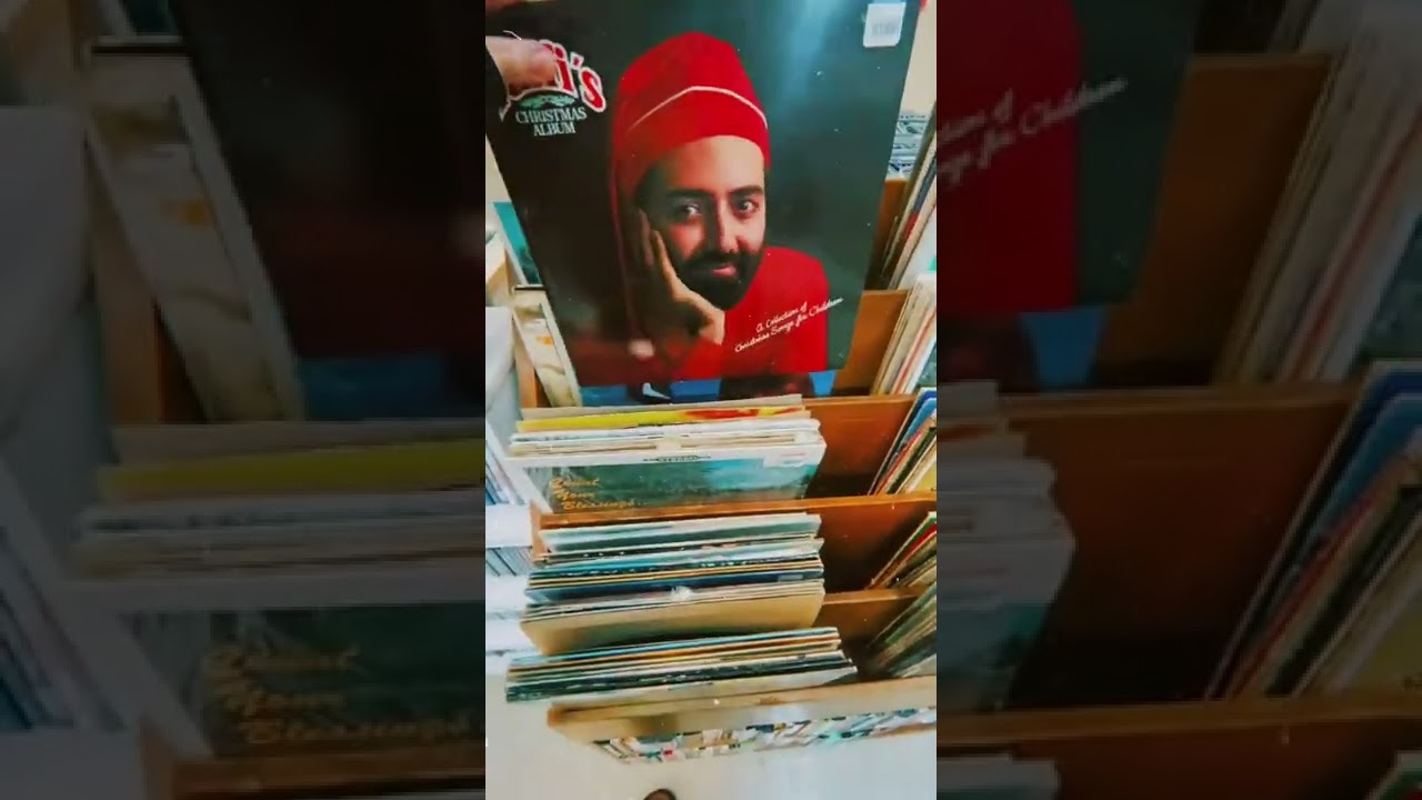 VNYLDEN Thriftin’ May 2022