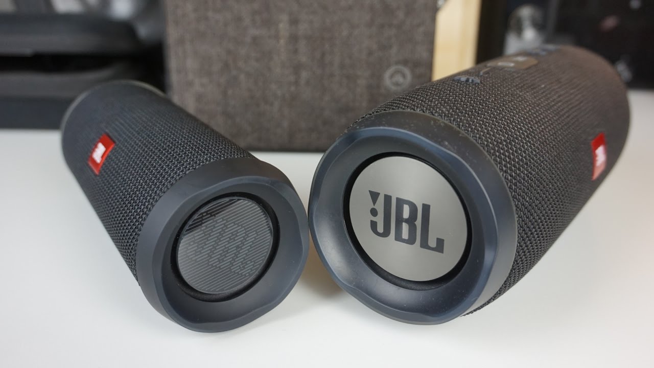 what is the difference between the jbl charge 3 and charge 4